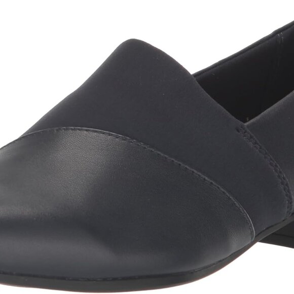 Womens Leather Juliet Shoes Navy Size 8 Rubber Sole Soft Footbed Stylish - Picture 1 of 7